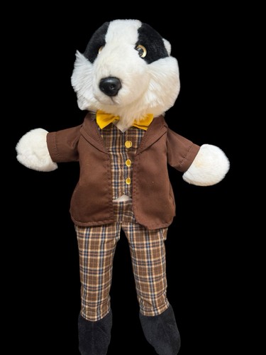 The puppet company badger - puppet,