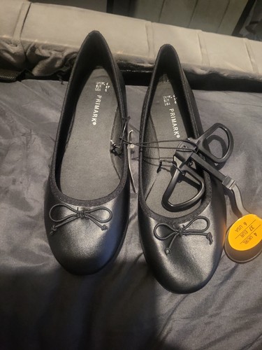 Brand new black flat - brand,