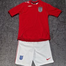 Umbro England Football Kit Boys. Red Away Kit P2P 16 Inches 10-12 Yr LB