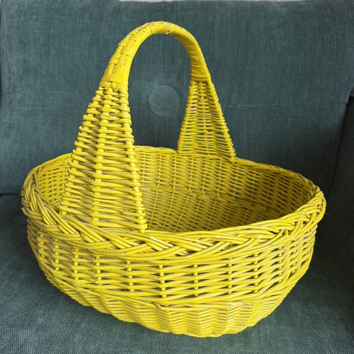 Beautiful vintage yellow - vintage,
