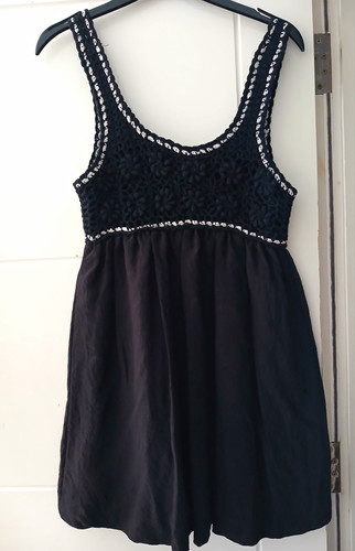 Pussycat london black crochet - black,
