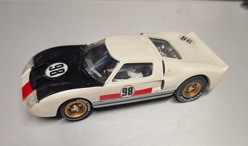 Scalextric ken miles gt40 - ken,