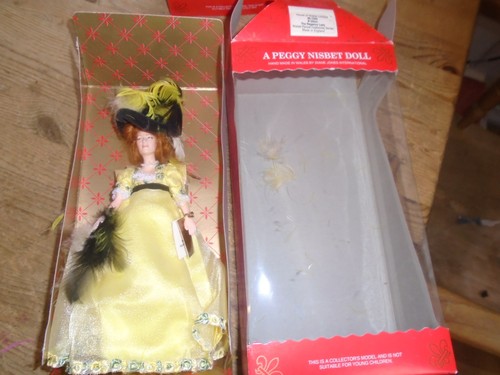 Peggy nisbet doll - ,