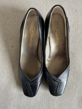 Elmdale black leather squared toe smart court shoes size UK5