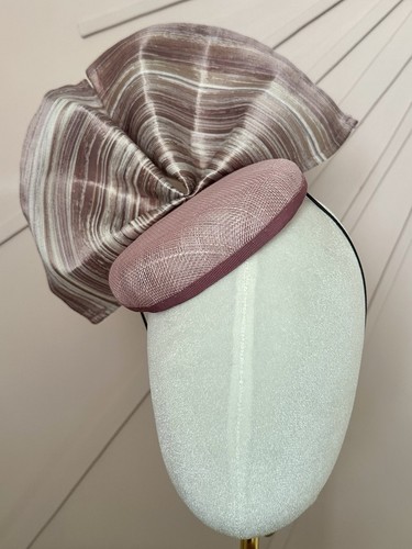 Blush pink pillbox - blush,