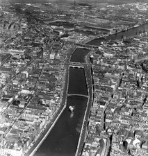 Dublin City The Liffey Barge