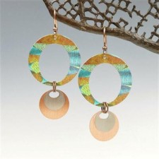 DC Designs Large Layered