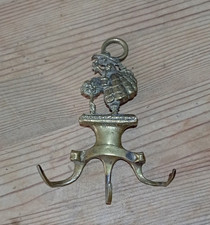 Brass molly maid flower maid