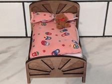 1:12 scale dolls house