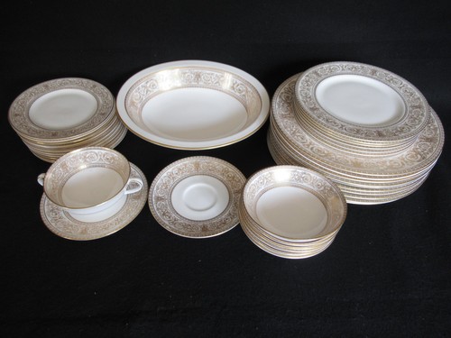 Royal doulton sovereign - royal,