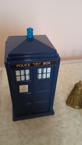 Tardis with sounds and - , light