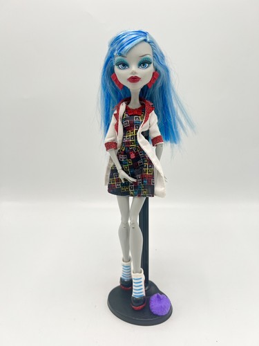 Monster high ghoulia - ghoulia, yelps