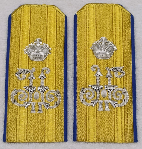 Uniform shoulder boards - uniform, royal