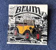 Brum Enamel Vintage Motor Car Pin Badge BBC TV Children’s show 1990s On  Card