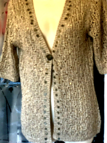 Per una taupe gold - per,