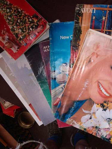 Avon brochures different - brochures, -different