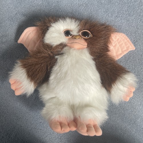 Vintage 1990 applause gizmo - vintage,