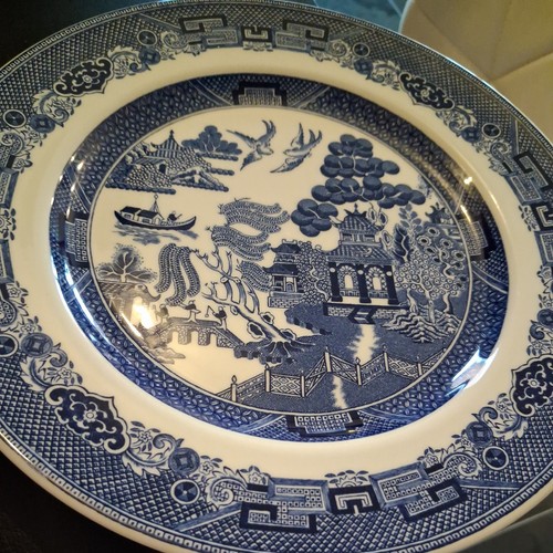 Churchill blue willow pattern - churchill,