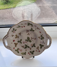 WEDGEWOOD "Wild Strawberry"