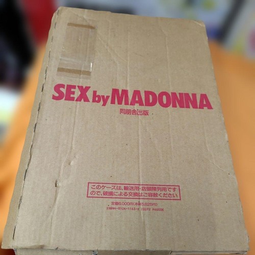 Madonna sex photo book - photo, 1992