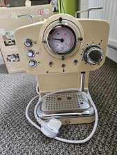 Swan Retro Cream Pump Espresso Coffee Machine 15 Bar Pressure Milk Frother 1.2L