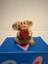 Piggin'  With Love 14115  by David Corbridge 2005 VGC Boxed Pig  Rare 