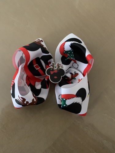 Beautiful~Christmas~Minnie