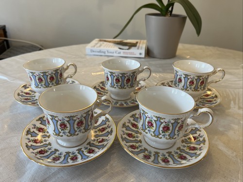 Stunning set bone - bone, china