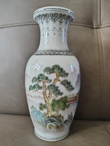 Vintage chinese porcelain - chinese, vase