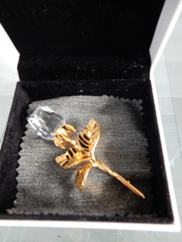 Swarovski crystal rose broche - ,