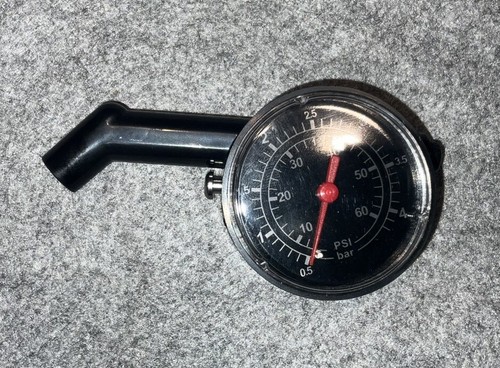 Pressure gauge psi - pressure, psi/bar