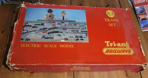 Triang railways train set - triang,
