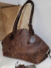 Henry Cuir Beguelin Leather