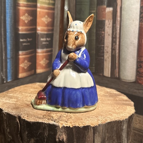 Royal doulton bunnykins - royal,