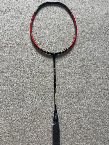 Yonex voltric force 4ug5 - voltric,