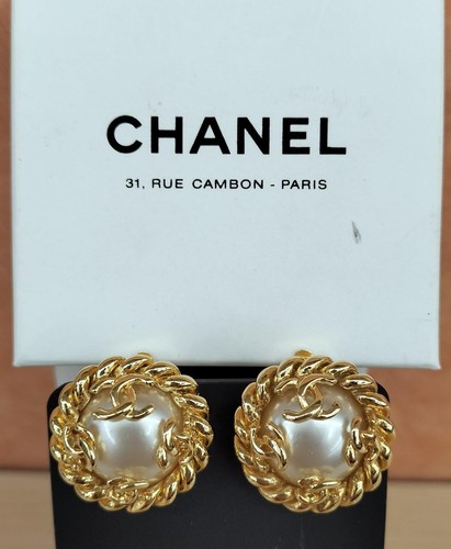 Chanel earrings gold metal - earrings,