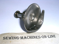VINTAGE BERNINA SEWING MACHINE