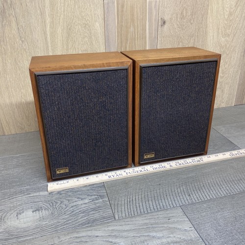 Vintage realistic 500 - vintage, wood