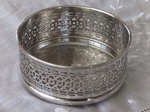 Vintage strachan white metal - vintage,