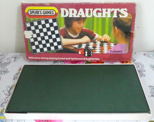 1983 spear games draughts - spear's,