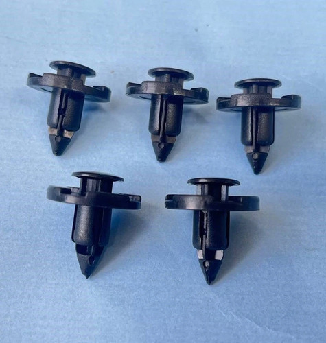 Fit toyota wheel arch - wheel, clips