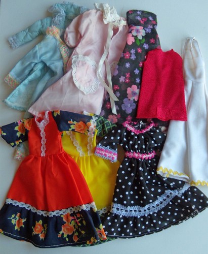 Bundle vintage 1970s doll - bundle,