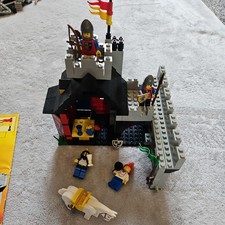Castle Lego Complete Set 6067
