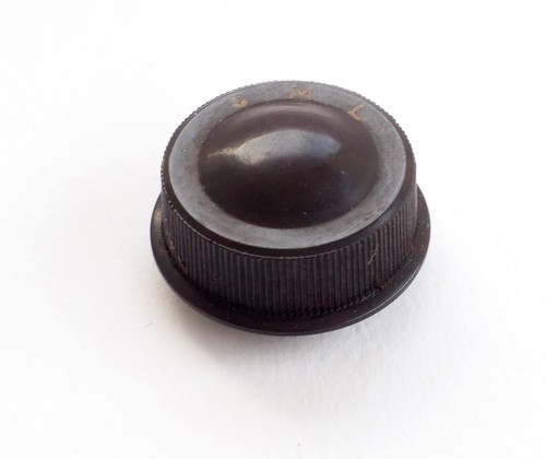 Bakelite valve radio knob - valve, dial