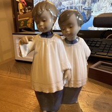 Nao By Lladro Choir Boys