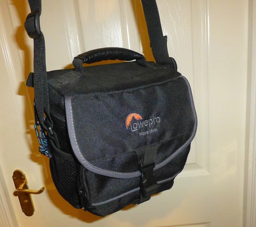Classic lowepro nova mini - lowepro,