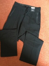 M&S ladies jogger in black.
