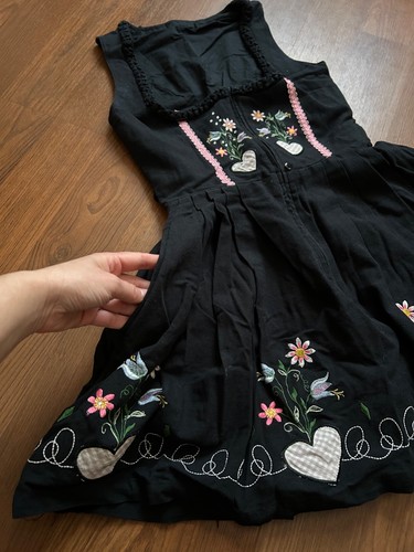 Vintage floral embroidered - floral,