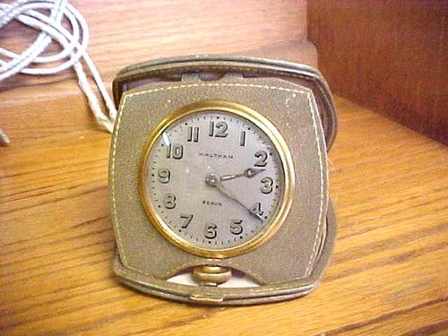 Vintage waltham premier - waltham, day