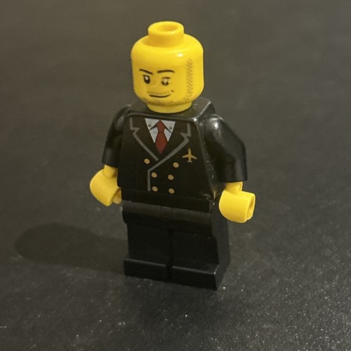 Lego city airport pilot - lego,